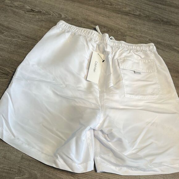 Calvin Klein Mens Swim Trunks Medium NEW - Picture 3 of 3